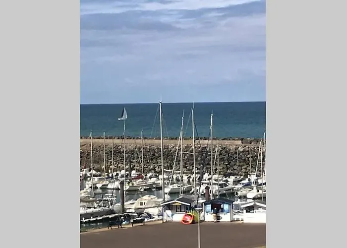 Grand 4 Etoiles Vue Et 2 Terrasses דירה *